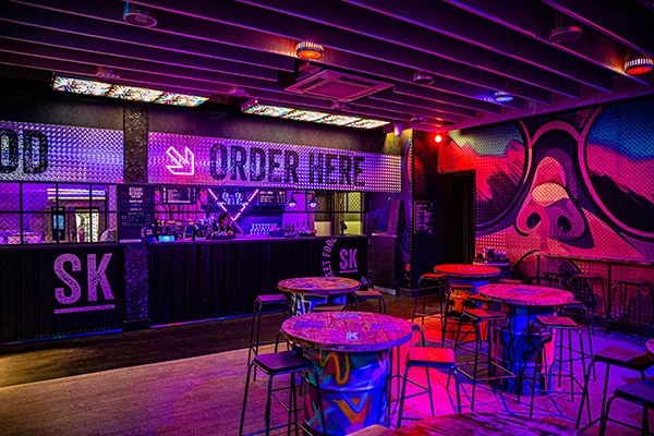 NEC-branded-spaces-SK-Hall3-600x400-2 NEC branded spaces SK Streat Kitchen Hall 3